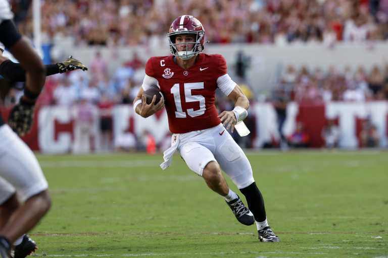 Fantasy College Football Picks: Top DraftKings Week 7 CFB DFS Targets, Values for 10/11/25