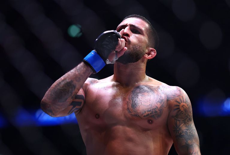 PFL Chicago: Pettis vs. McKee Full Card, Odds