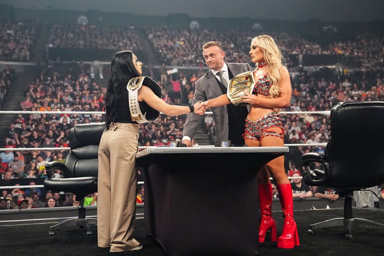 WWE SmackDown Preview (10/10): How to Watch, Match Card & Start Time