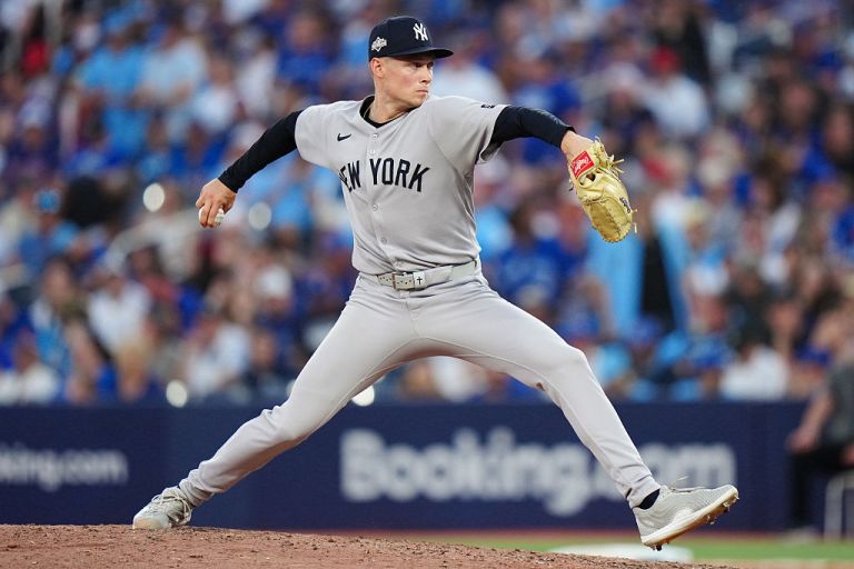 Fantasy Baseball Cheat Sheet: Top DraftKings MLB DFS Plays for Saturday 3/28/26