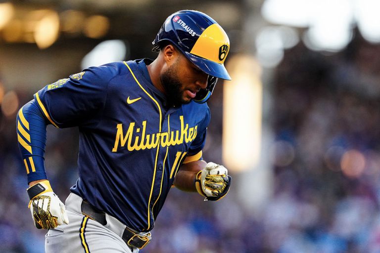 MLB Best Bets: Milwaukee Brewers vs. Chicago Cubs Best Prop Bets for NLDS Game 5