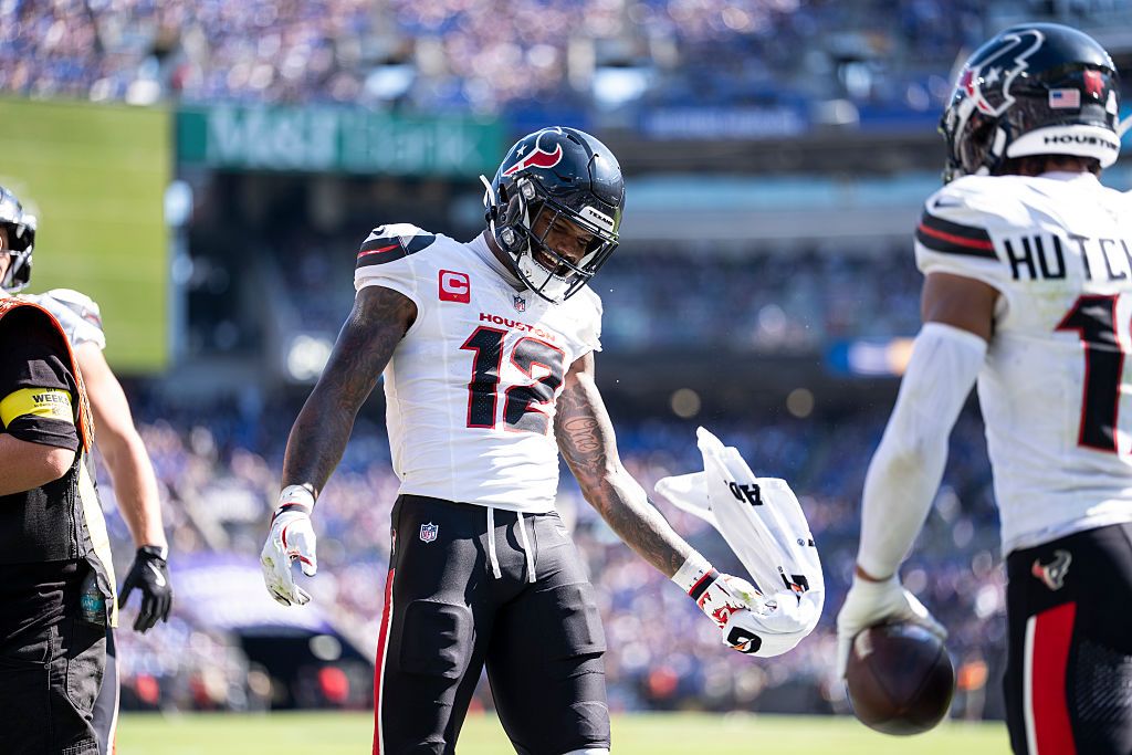 NFL Parlay Picks: Charissa Thompson’s Week 11 NFL Parlay for Sunday 11/16/25