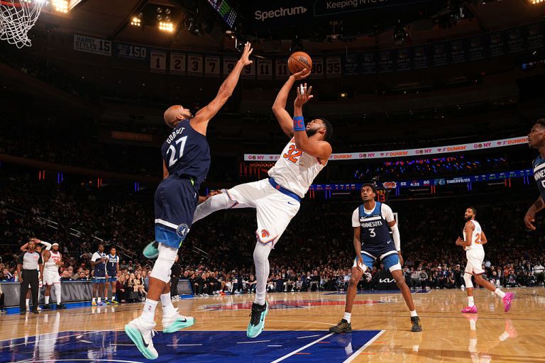 New York Knicks at Minnesota Timberwolves prediction, pick on Tuesday 12/23/25