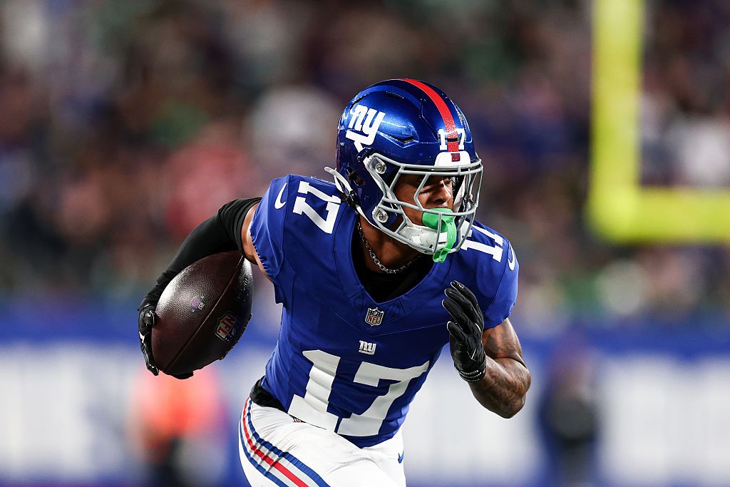 WR Start ‘Em, Sit ‘Em Picks: Fantasy Football Wide Receivers to Start or Sit in Week 12