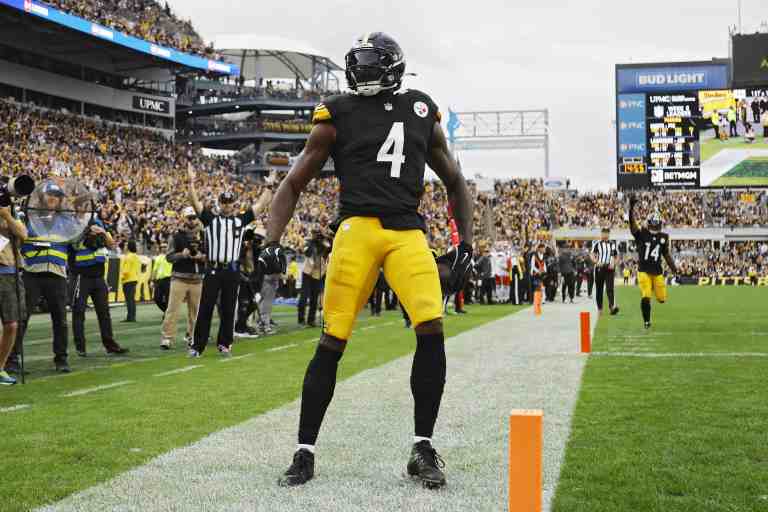 DraftKings TNF Pick6 Fantasy Football Picks: Top Plays for Thursday Night Football Week 7