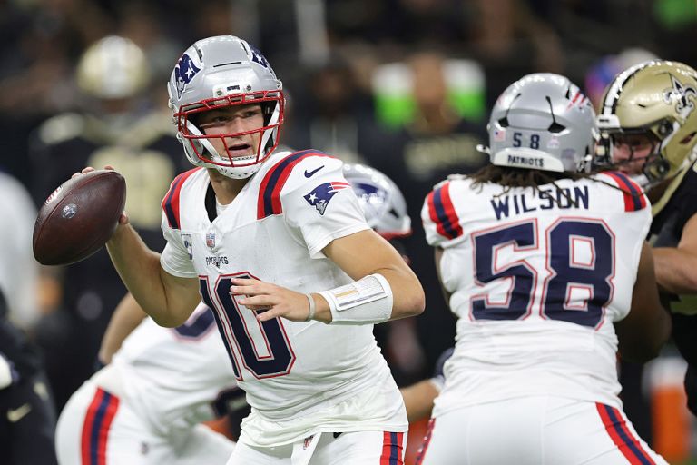 NFL Best Bets: Dave Portnoy’s Parlay on DraftKings Sportsbook for NFL Week 7 on Sunday 10/19/25