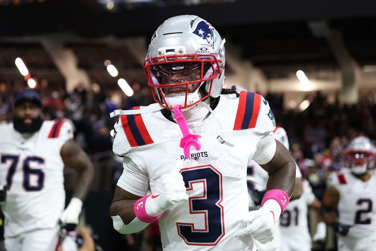 NFL Best Bets: Dave Portnoy’s Patriots vs. Jets Parlay for Thursday Night Football