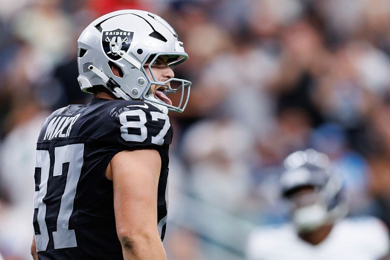 Top Fantasy Football Sleeper Picks For Week 7