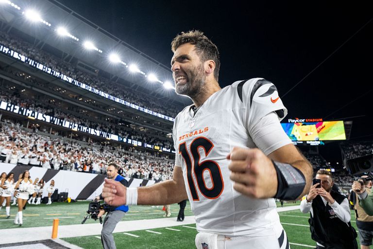 QB Start ‘Em, Sit ‘Em Picks: Fantasy Football Quarterbacks to Start or Sit in Week 8