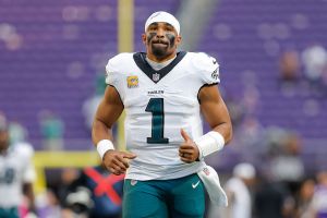 NFL Betting Cheat Sheet: Best Bets, Picks, Props for Packers vs. Eagles on Week 10 Monday Night Football