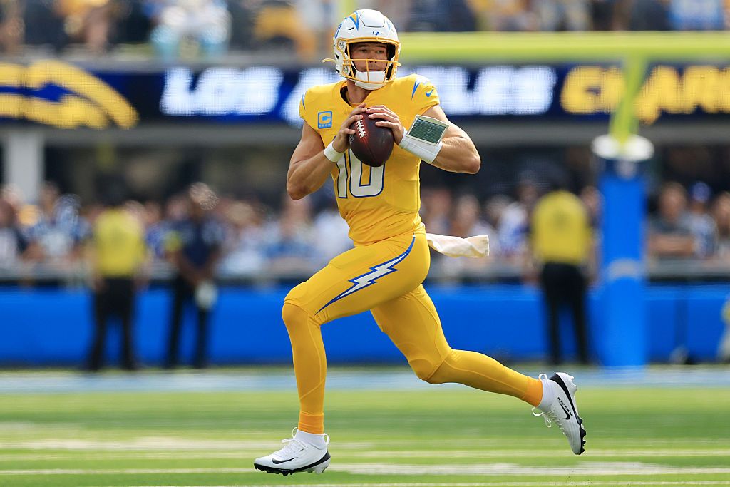 Is Justin Herbert playing on Monday Night Football vs. the Eagles in Week 14?