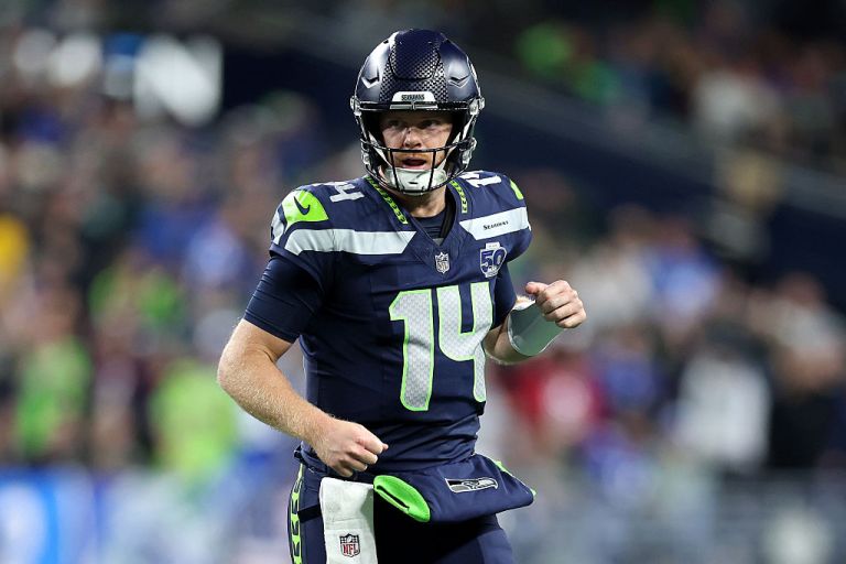 Best Seahakws vs Commanders Same Game Parlay Picks for NFL Week 9 – Sunday Night Football