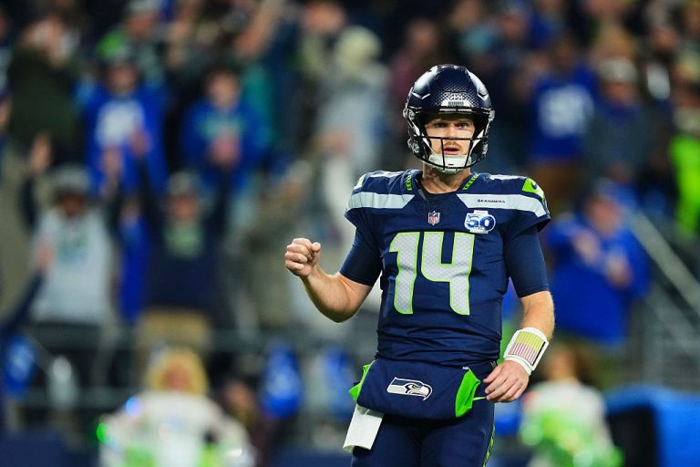QB Start ‘Em, Sit ‘Em Picks: Fantasy Football Quarterbacks to Start or Sit in Week 9