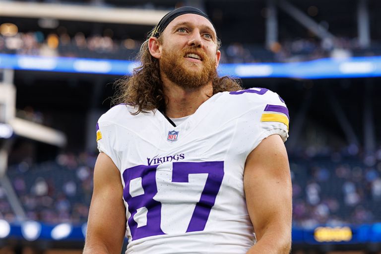 Fantasy Football Start ‘Em, Sit ‘Em Week 10 Cheat Sheet