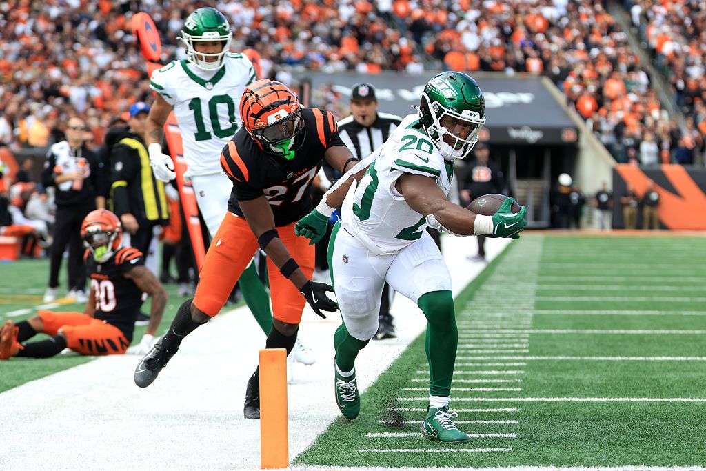 Will Breece Hall be fantasy relevant after surviving Jets’ trade deadline fire sale?