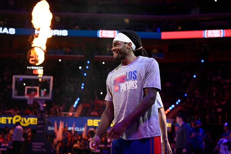 What happened to Isaiah Stewart? Live injury updates for Pistons vs. Nets on 11/7/25