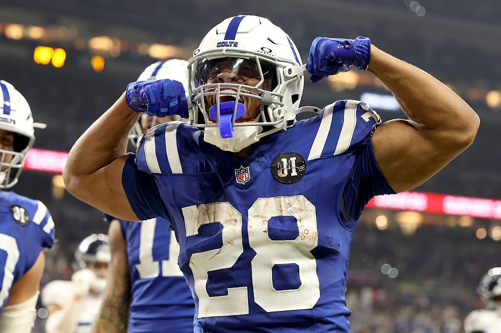 Three must-start fantasy football players for 49ers vs. Colts on Monday Night Football 12/22/25