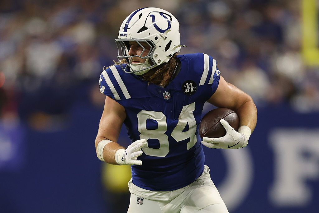Best NFL Week 15 Player Prop Bets for Sunday 12/14/25