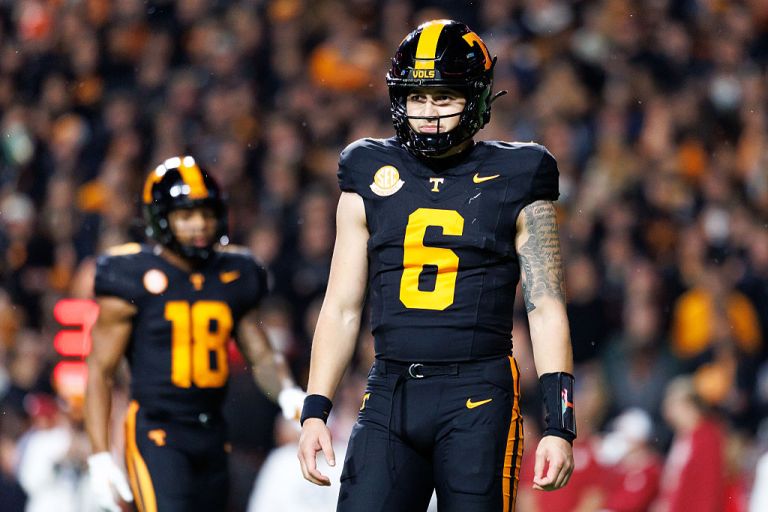 Tennessee Volunteers vs. New Mexico State Aggies prediction, pick for CFB Week 12 on Saturday 11/15/25