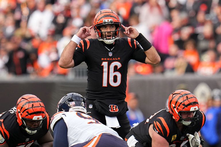 Fantasy Football Stacks: Top DFS QB/WR Picks for Week 11