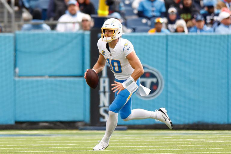 NFL Survivor Pool Strategy for Week 13 2025