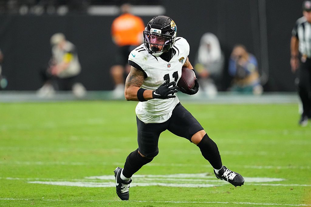Is Jakobi Meyers or Parker Washington the Jaguars’ No. 1 WR in Week 10 with Brian Thomas Jr. ruled out?