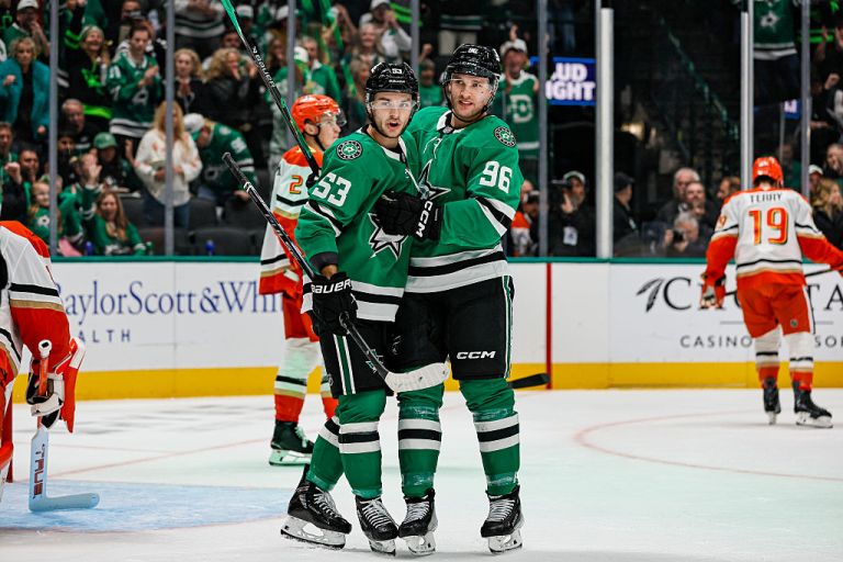 New York Islanders vs. Dallas Stars prediction, pick for Tuesday 11/18/25