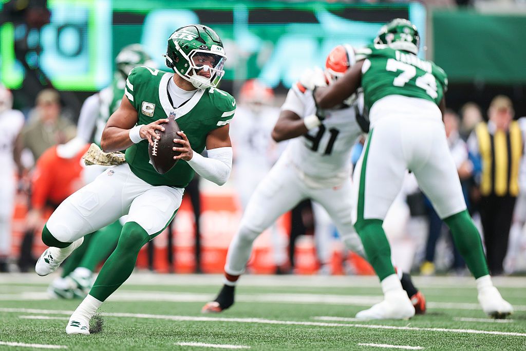 NFL Betting Cheat Sheet: Best Bets, Picks, Props for Patriots vs. Jets on Week 11 Thursday Night Football