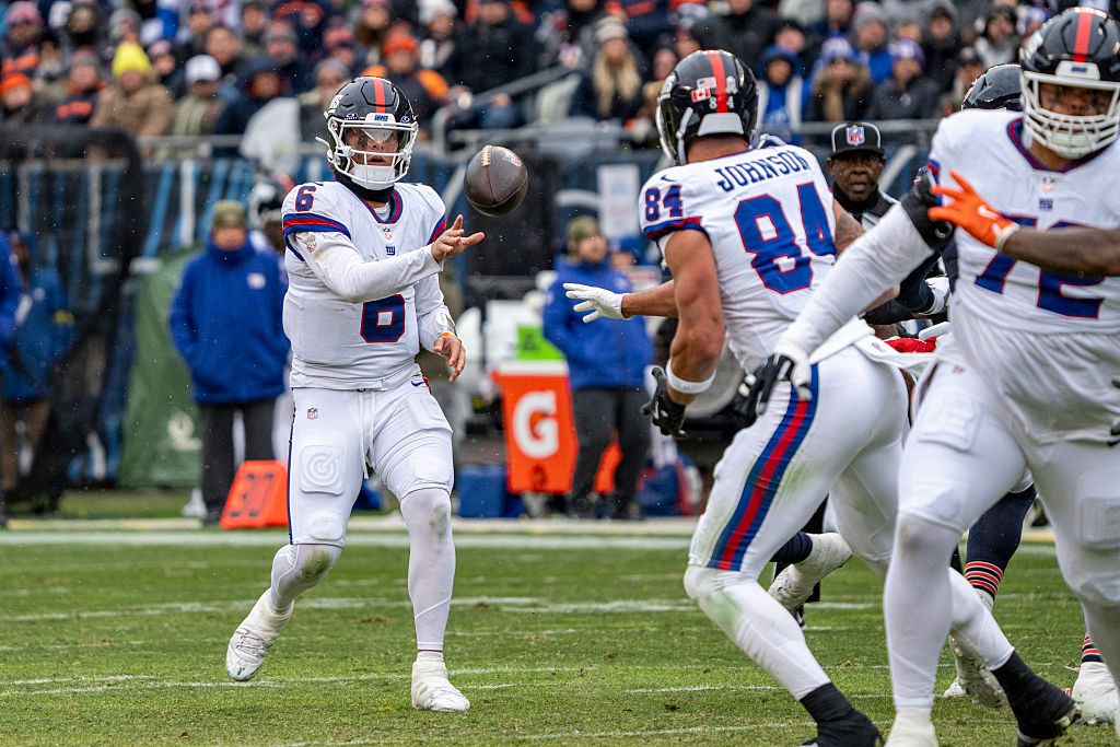 Best Theo Johnson Prop Bets for Giants at Patriots on Monday 12/1/25