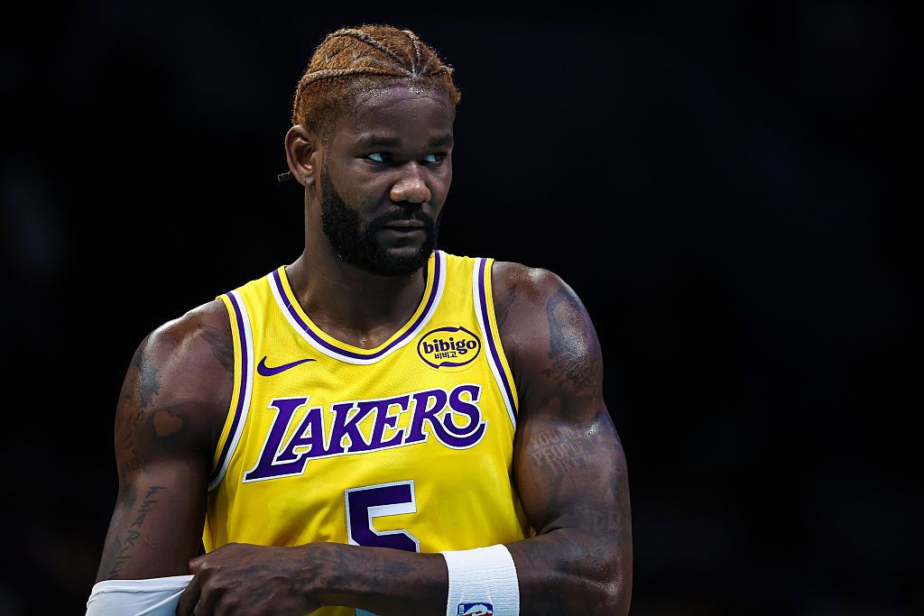 What happened to Deandre Ayton? Live injury updates for Lakers vs. Jazz on Sunday 11/23/25