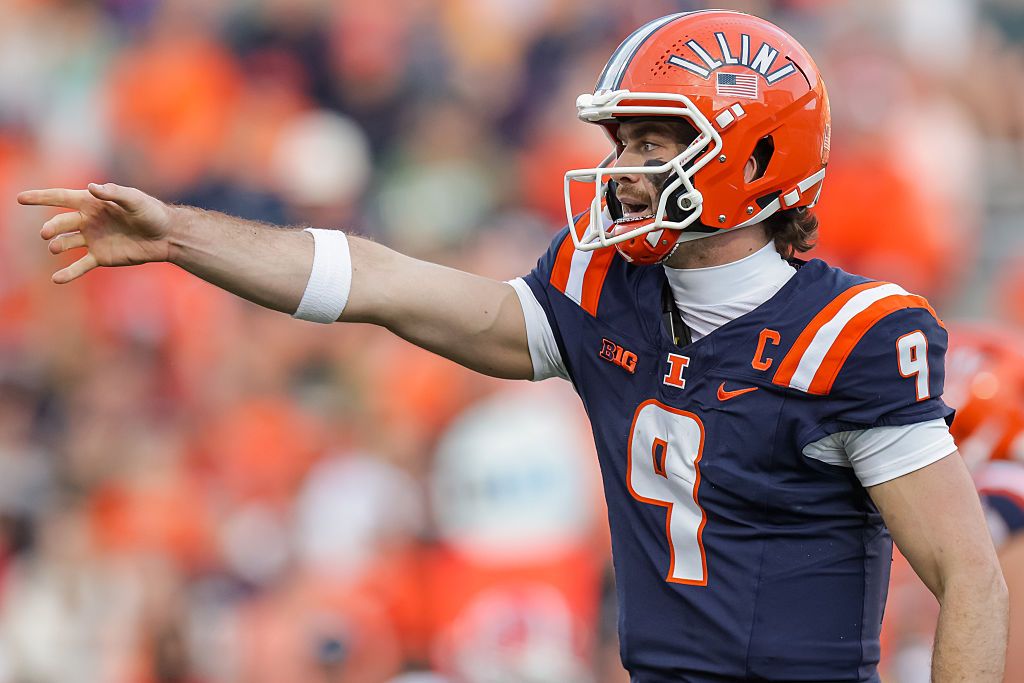 Wisconsin Badgers vs. Illinois Fighting Illini prediction, pick for CFB Week 13 on Saturday 11/22/25