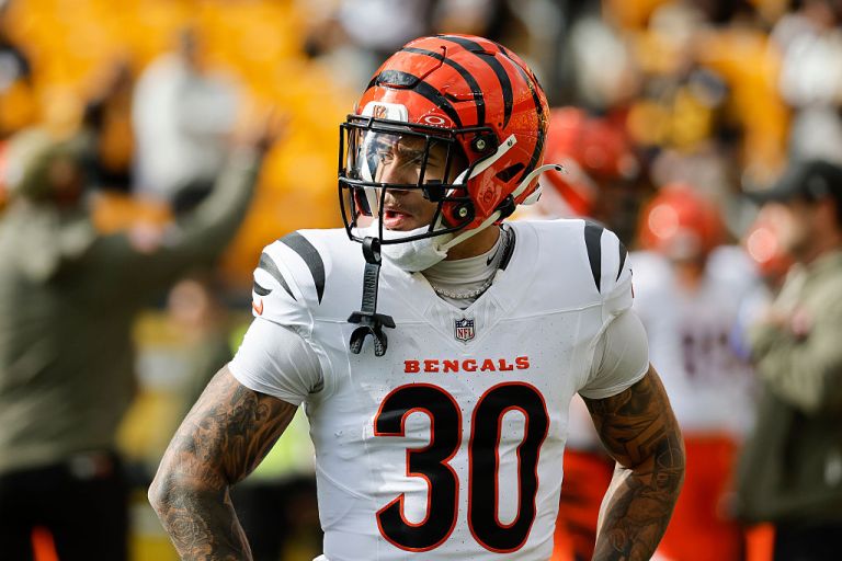 Best Chase Brown Prop Bet for Bengals vs. Ravens on Thursday 11/27/25