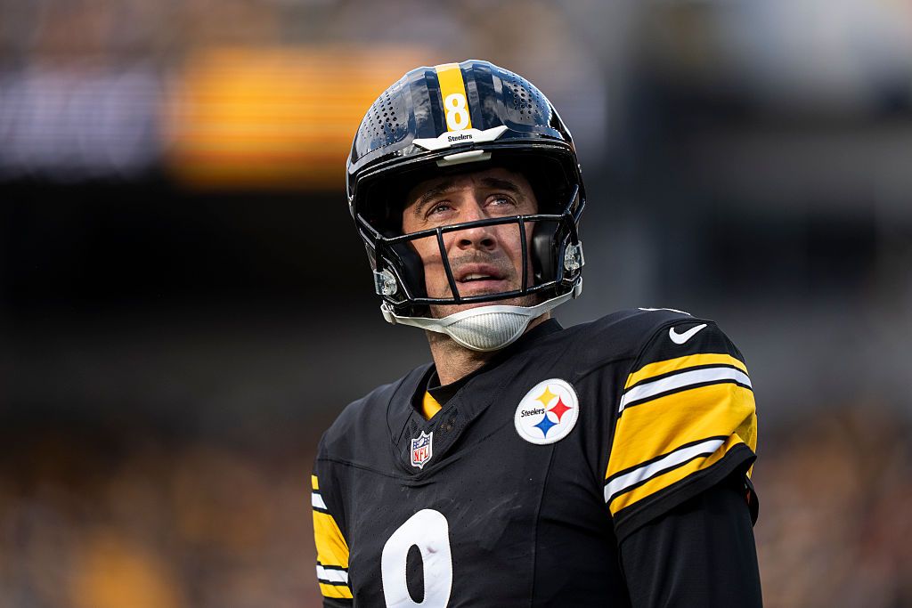 What happened to Aaron Rodgers? Live injury updates for Steelers vs. Bills on Sunday 11/30/25