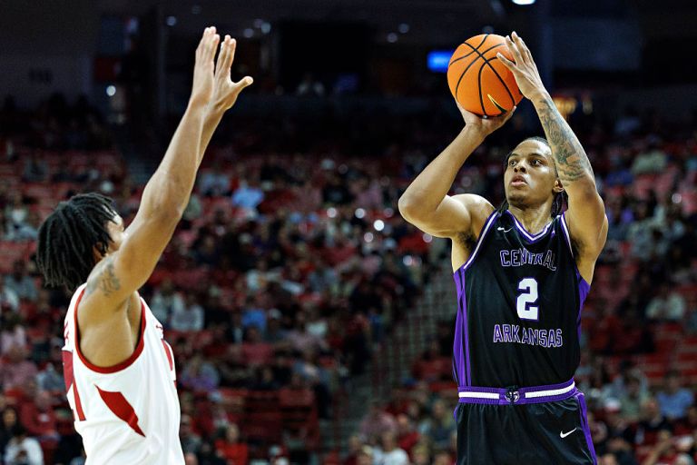 Bellarmine Knights vs. Central Arkansas Bears prediction, pick for NCAAM on Friday 3/6/26