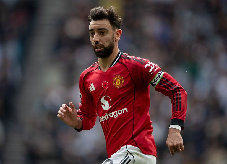 Man United vs. Everton prediction, pick for Monday 11/24/25