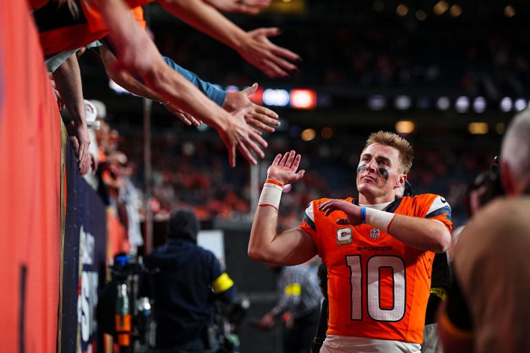 QB Start ‘Em, Sit ‘Em Picks: Fantasy Football Quarterbacks to Start or Sit in Week 13