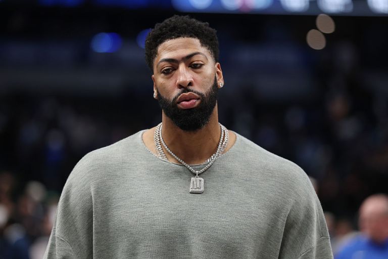 Anthony Davis Headlines Today’s NBA Injury Report: Friday 11/28/25