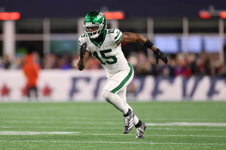 Top five fantasy football sleeper wide receivers to start in NFL Week 12