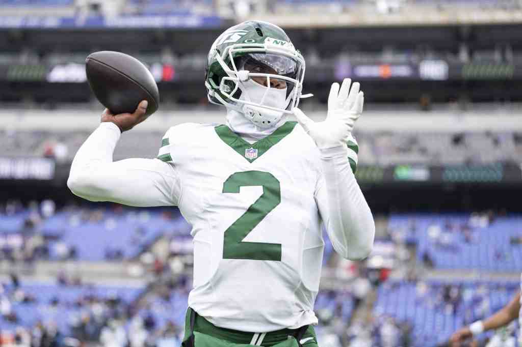 NFL Pick ‘Em Pool Predictions for Week 13 2025
