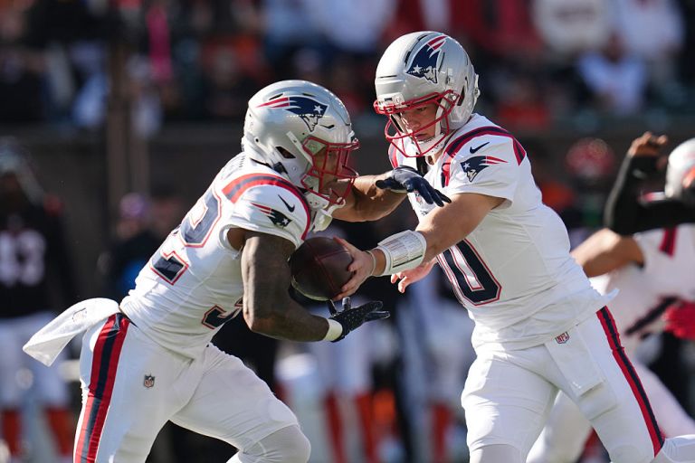 Texans vs. Patriots betting splits, odds for Sunday 1/18/26