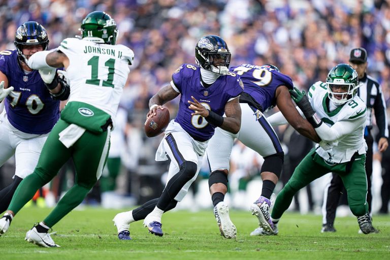Lamar Jackson best prop bet for Ravens at Steelers on Sunday 1/4/26