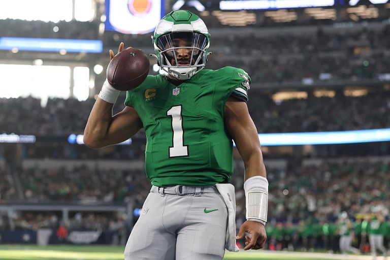 NFL Best Bets: Eagles vs. Raiders Best Prop Bets for Week 15