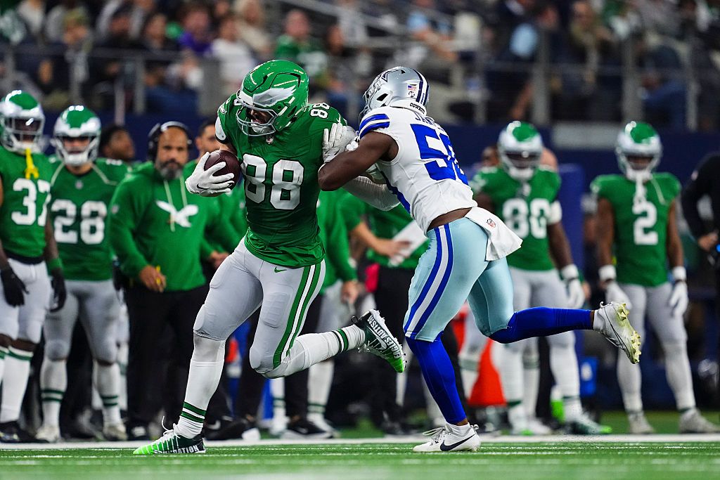 Best Dallas Goedert Prop Bets for Eagles vs. Chargers on Monday 12/8/25