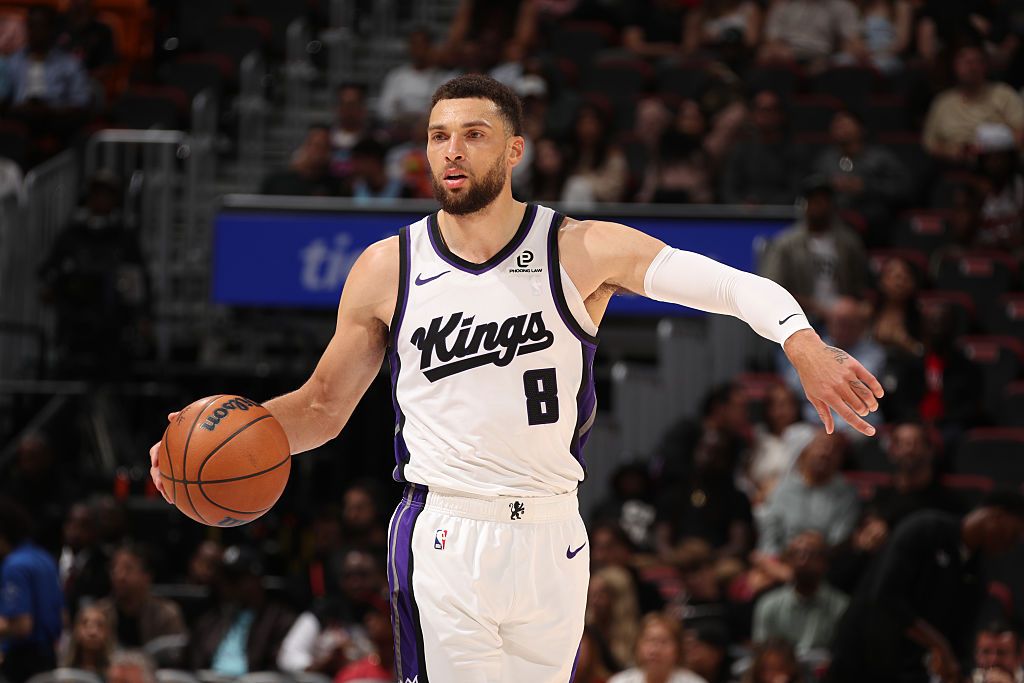 What happened to Zach LaVine? Live injury updates for Kings vs. Timberwolves on Sunday 12/14/25