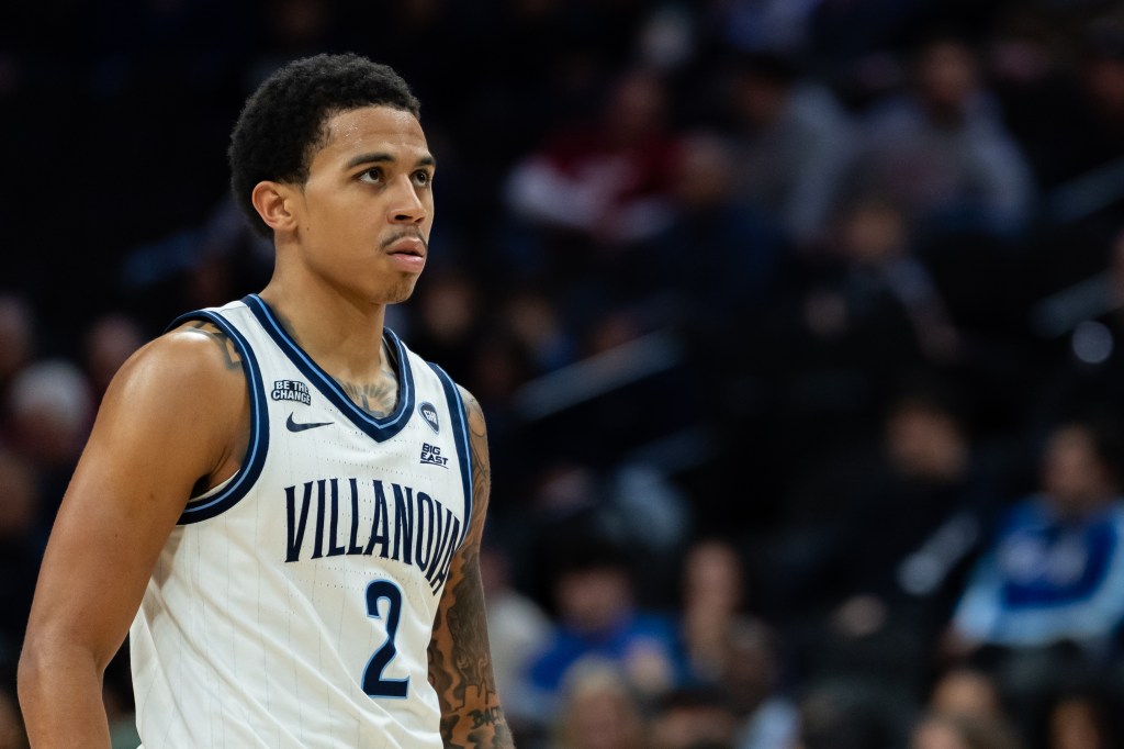 Villanova Wildcats vs. Wisconsin Badgers NCAAM prediction, pick for Friday 12/19/25
