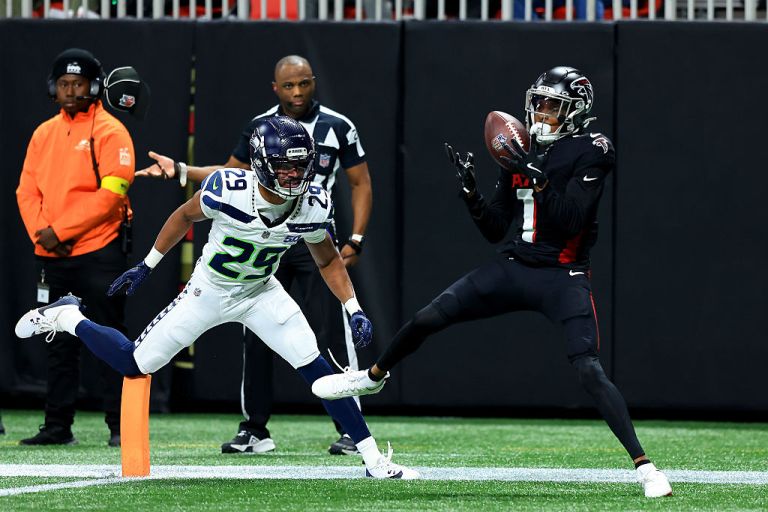 NFL Week 15 Start or Sit: Darnell Mooney
