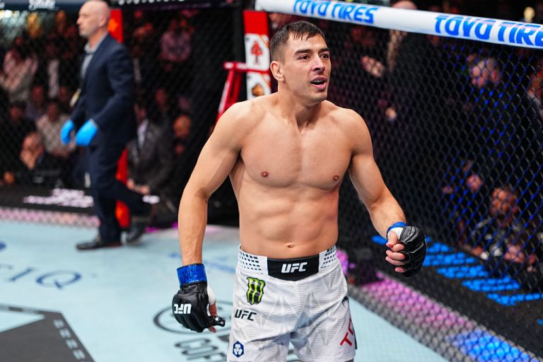 UFC Picks: Top DraftKings DFS Fantasy MMA Targets, Values for Fiziev vs. Torres