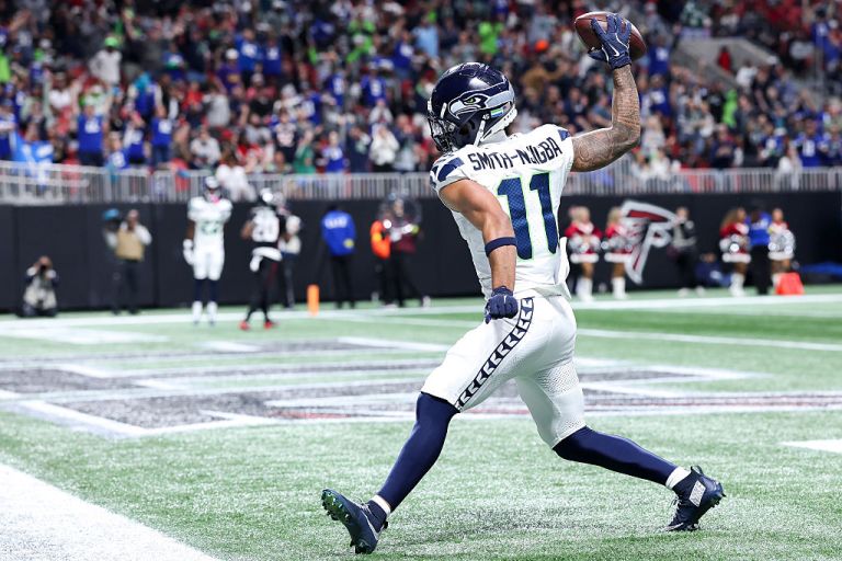 Fantasy Football Millionaire Picks: Top DraftKings NFL DFS Plays for Conference Championship