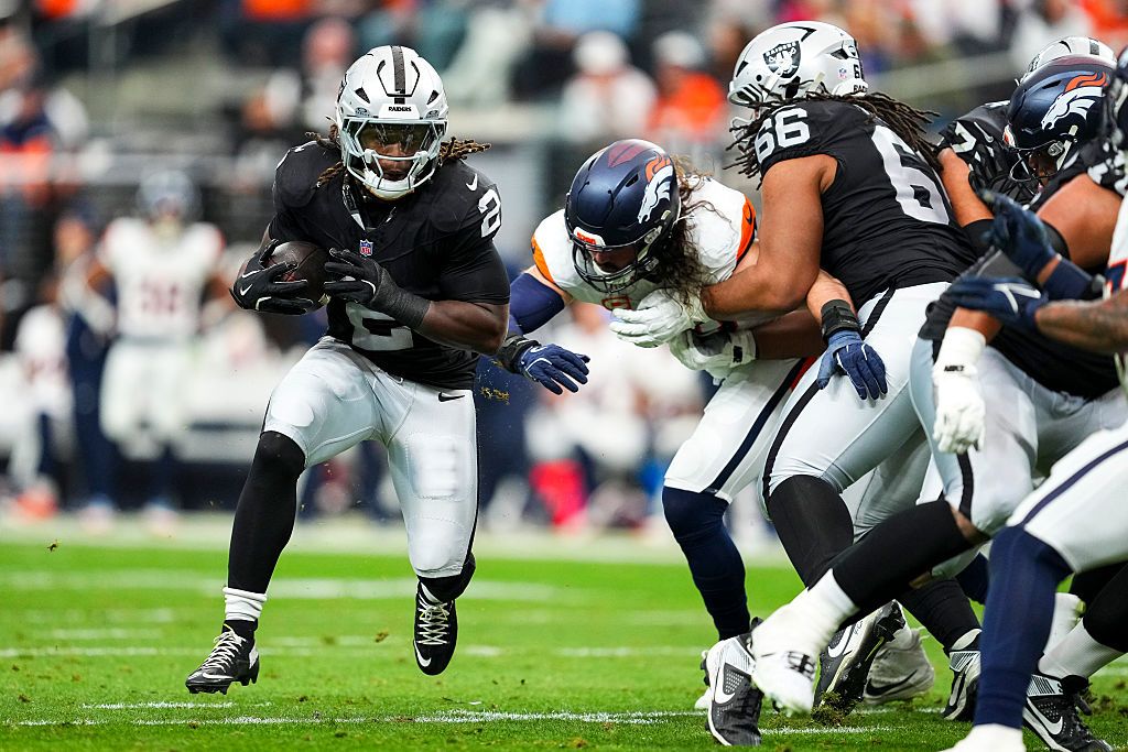 Can you trust starting Ashton Jeanty in the fantasy football playoffs?
