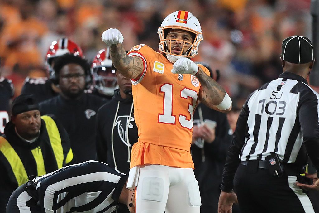 Mike Evans best prop bet for Buccaneers at Panthers on Sunday 12/21/25